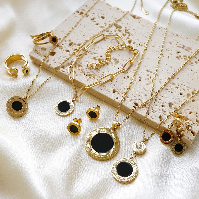 Trend rozsdamentes acél ékszer szett Vintage fekete, kerek, római számokkal függő nyaklánc fülbevaló nőknek, mindennapi viselethez buligyűrű