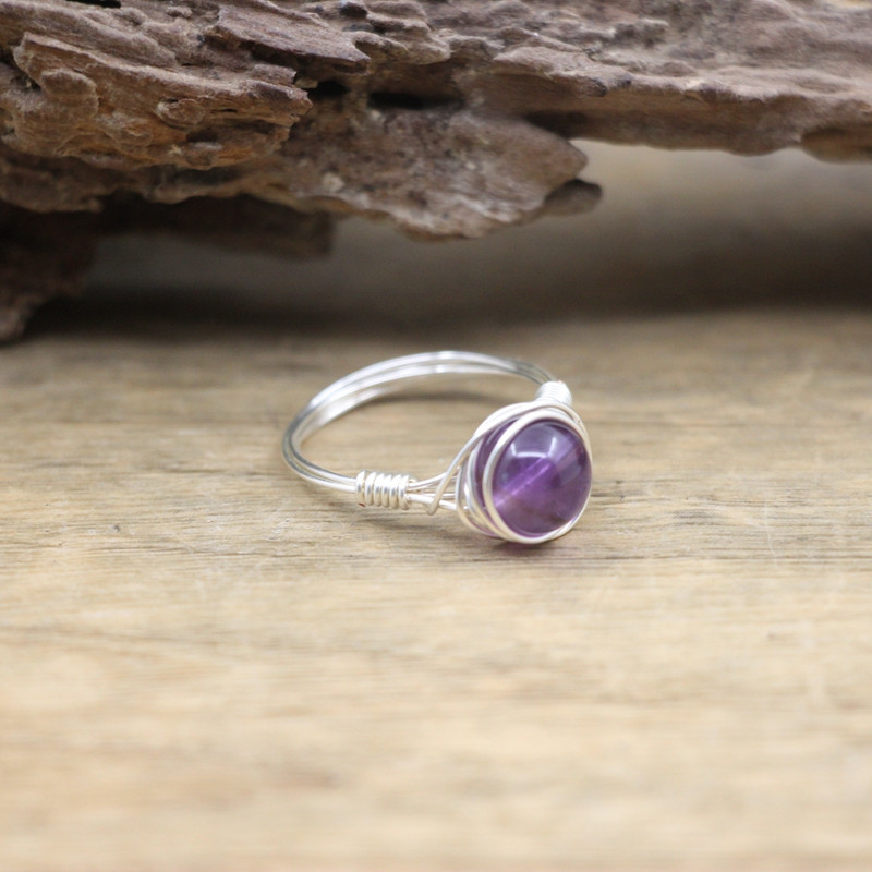 Ezüstös dróttal burkolt kőgyöngyök gyűrűk gyógyító kristály kvarc láva ametisztek kör ujjgyűrűk esküvői ékszerek, QC4094