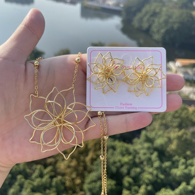 Komplet ogrlica i naušnica za žene Dubai Set nakita u zlatnoj boji Veliki privjesak Upečatljive naušnice za svadbenu zabavu