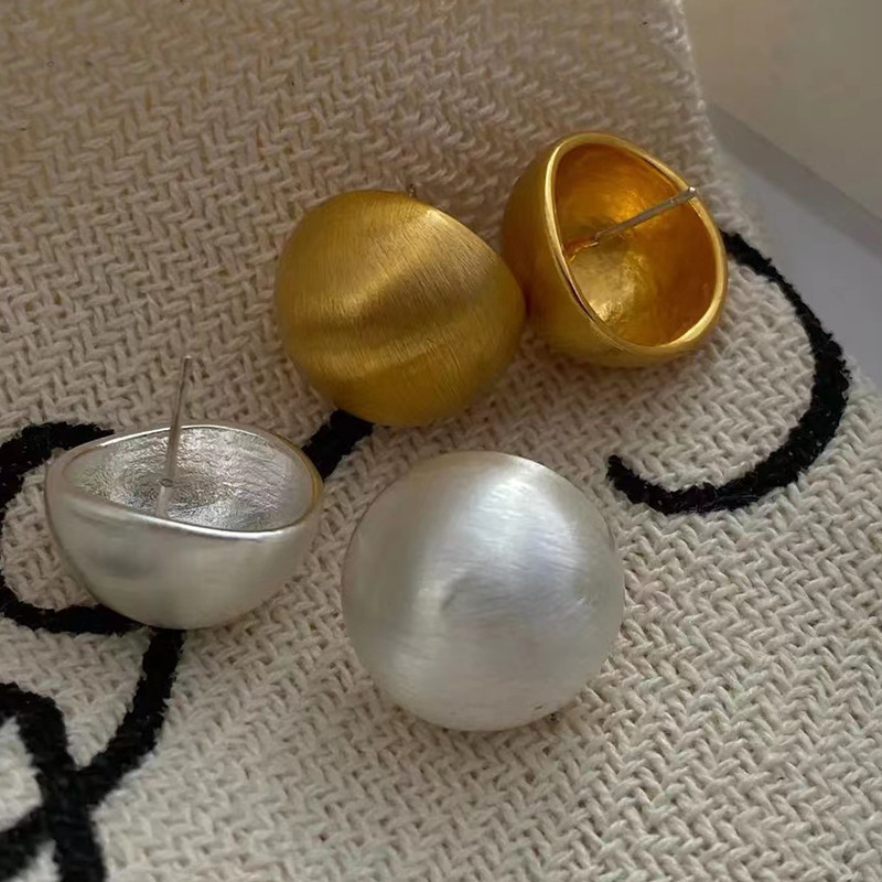 Bakrene kuglaste naušnice od pjeskarenja za žene Bižuterije Matirane naušnice za uši Vintage Metal Novi stil Poklon za djevojke Veleprodaja nakita C1151