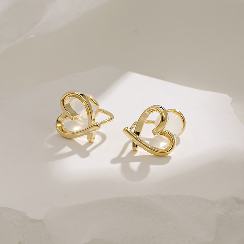 Корейски минималистични обеци с кухи сърца за жени, момичета, силиконова щипка за уши, непробивна обеца, модна обеца за уши, бижута