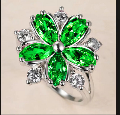 Oferă Inel din aliaj de culoare argintiu cu incrustație în formă de floare strălucitoare, cu cristal alb, zirconiu, pentru femei, accesorii de bijuterii pentru petrecerea de nuntă