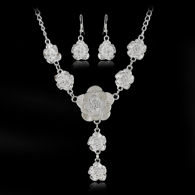 Set de bijuterii cu flori de trandafir placat cu argint, marca Yumfeel, set de bratari, cercei