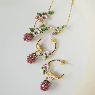 Roztomilé veveričky ovocné kvety šperky sady pre ženy jednoduché elegantné zvieracie náušnice náhrdelník prsteň brošňa doplnky