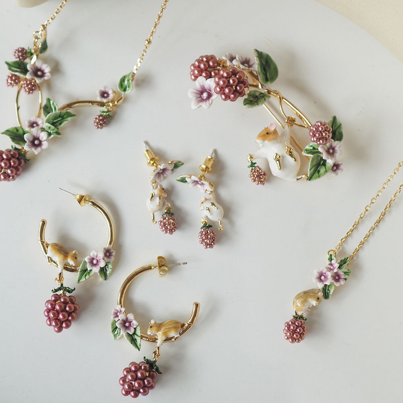 Roztomilé veveričky ovocné kvety šperky sady pre ženy jednoduché elegantné zvieracie náušnice náhrdelník prsteň brošňa doplnky