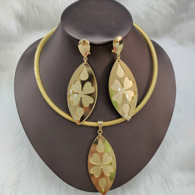 Set de bijuterii Dubai Cercei placat cu aur și colier pandantiv Nunți Design Accesoriu nou pentru cadouri de bijuterii de logodnă africane