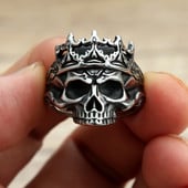 Vintage Gothic Crown Calvarium Skull Punk Ring Férfi 316L rozsdamentes acél Halloween divatékszer Ajándék barátnak 7-13 méret