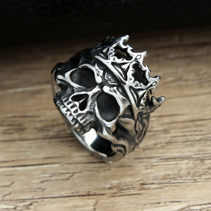 Vintage Gothic Crown Calvarium Skull Punk Ring Férfi 316L rozsdamentes acél Halloween divatékszer Ajándék barátnak 7-13 méret