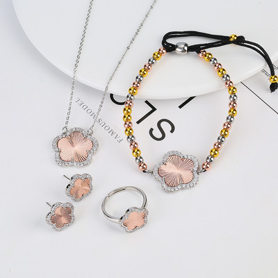 auzza Hat SaIa GaIb PIatab StaInIass StaaI ChaIn FIna Iaaf PataIs FIawars naturaI WhIta Vca Cleef nackIaca aarrIngs Ring BracaIa