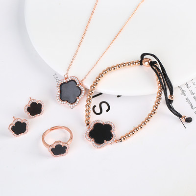 auzza Hat SaIa GaIb PIatab StaInIass StaaI ChaIn FIna Iaaf PataIs FIawars naturaI WhIta Vca Cleef nackIaca aarrIngs Ring BracaIa