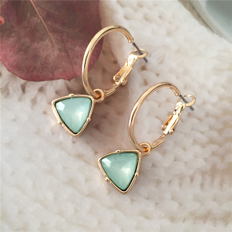 Kórejské nové módne dámske mačacie oko trojuholníkový kameň prívesok kruhové náušnice malé jednoduché temperamentné dámske svadobné šperky