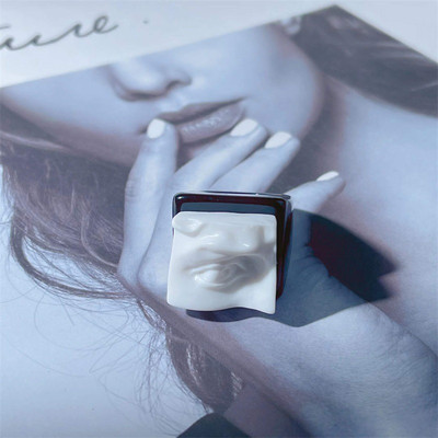 Nepravidelné zuby v tvare U, jahodové živicové prstene pre ženy, dievčatá, párty šperky, sladká osobnosť, trendy šperky HUANZHI 2022 NOVINKA