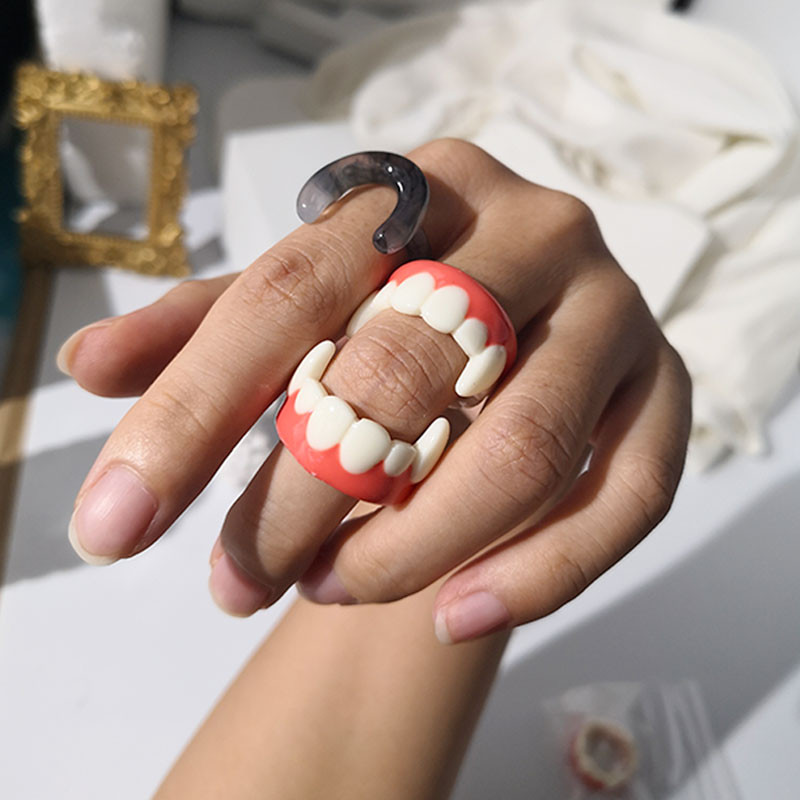 Nepravidelné zuby v tvare U, jahodové živicové prstene pre ženy, dievčatá, párty šperky, sladká osobnosť, trendy šperky HUANZHI 2022 NOVINKA