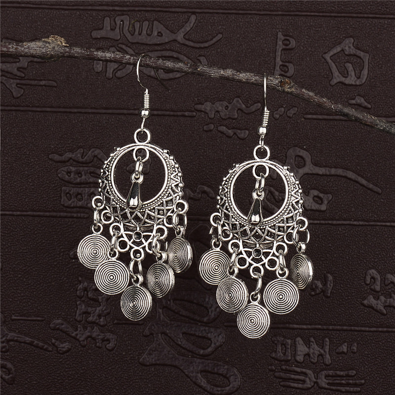 2019-es etnikai kerek ötvözet bojt üreges csepp fülbevaló nőknek Jhumka Jhumki vintage női lógó fülbevaló Oorbellen