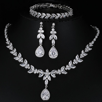 Set de bijuterii, 4 bucăți, pentru femei, mare, placat cu aur alb, zirconiu cubic strălucitor, picătură de mirese din Dubai, cercei, brățară, inel