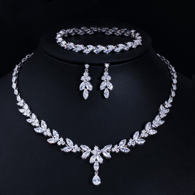 Set de bijuterii, 4 bucăți, pentru femei, mare, placat cu aur alb, zirconiu cubic strălucitor, picătură de mirese din Dubai, cercei, brățară, inel