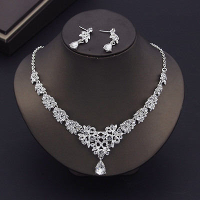 Gyönyörű kristály esküvői ruha Choker nyaklánc szettek nőknek menyasszonyi ékszer szettek Tiaras korona fülbevaló menyasszonyi ékszer készletek