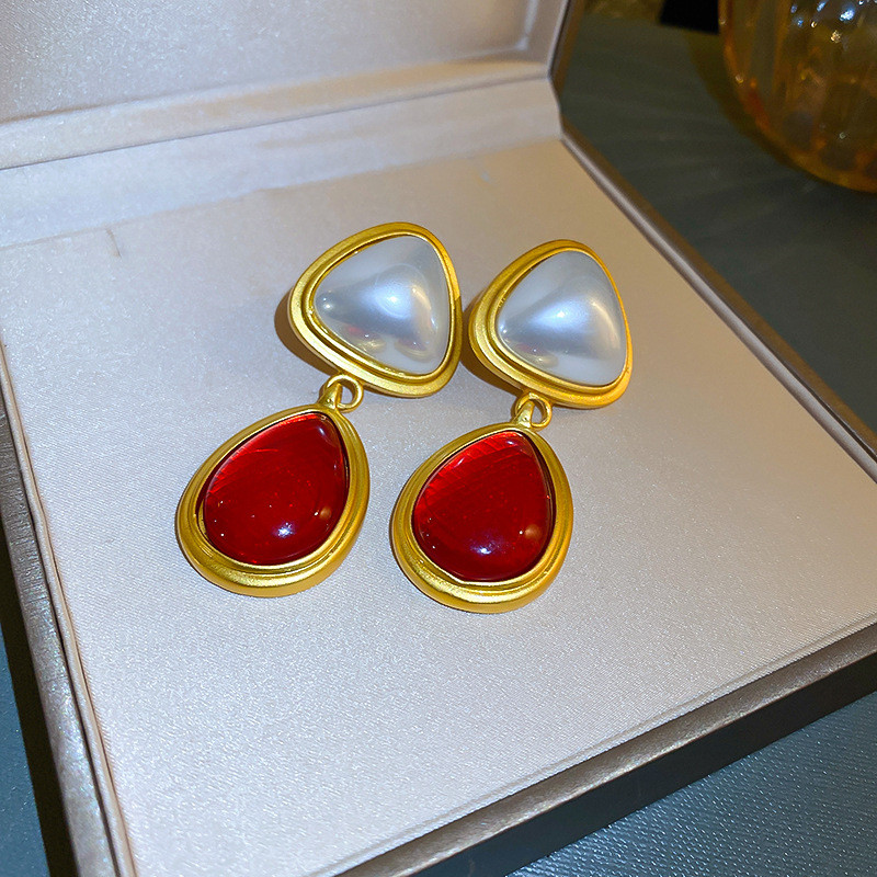 Srednjovjekovna vremena Vintage stil palače Smola Pearl Geometrijske kapljice Naušnice Ogrlica Narukvica High Sense Modni set nakita