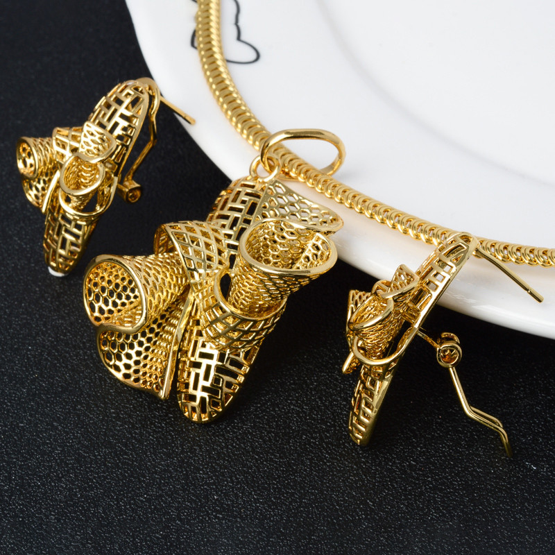 Saulėtų papuošalų rinkinys auskarai pakabinami karoliai variniai 14k paauksuoti geometriniai perdėtai moterims kasdieniam dėvėjimui vakarėlio dovana