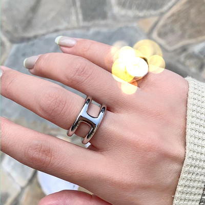 HUANZHI 2020 Nauja kelių sluoksnių netaisyklingos trapecijos kvadrato formos kryžminio išpjova metalinis žiedas, skirtas moterims, mergaičių vakarėliui papuošalų dovana