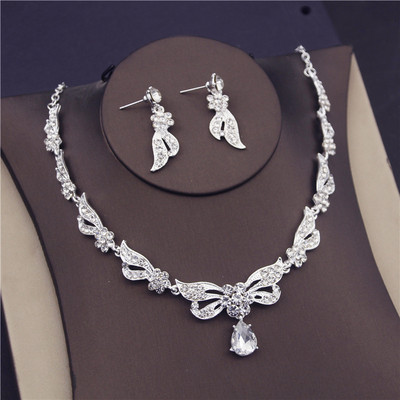 Nuotakos papuošalų rinkiniai Tiaros karūnos karoliai Auskarų rinkinys Moterų išleistuvių konkursas Vestuviniai karoliai / auskarų rinkiniai Papuošalai Priedai