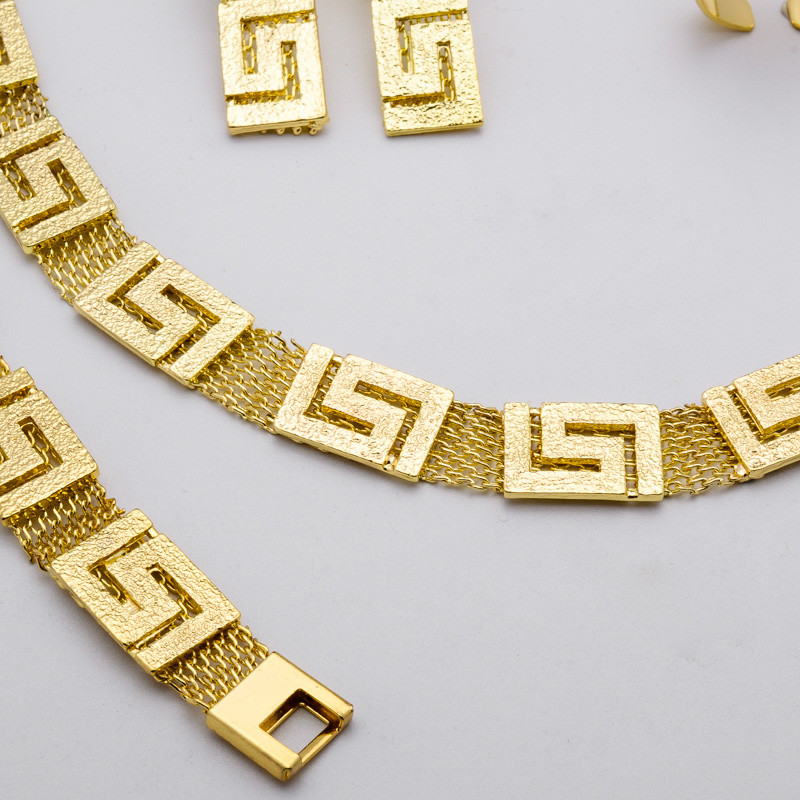 Zeadear Jewelry Dubai arany színű ékszer készletek nyaklánc karkötő gyűrű fülbevaló nigériai esküvő Női divat ékszer készlet