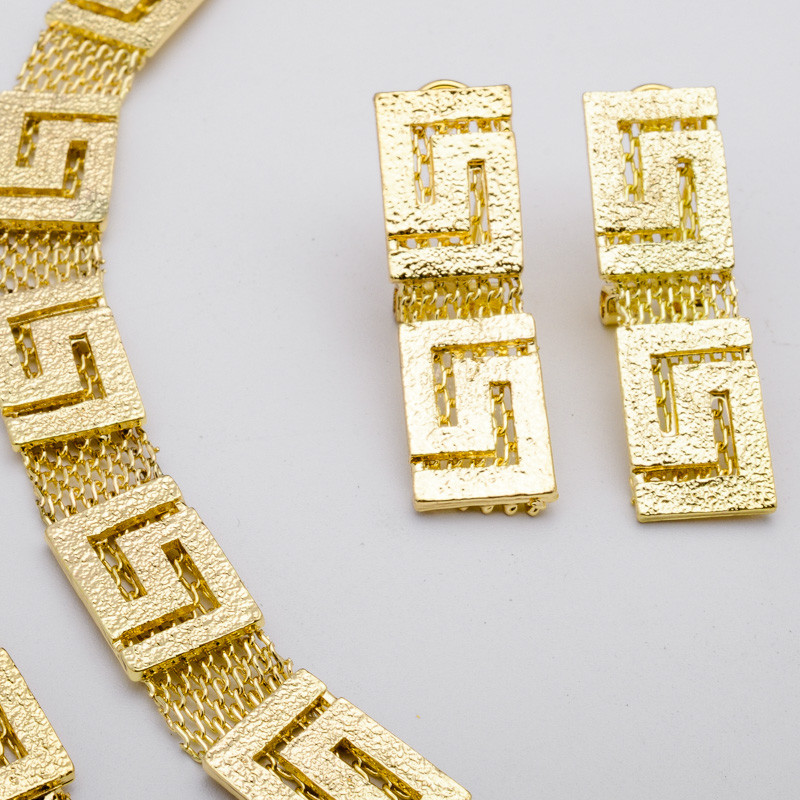 Zeadear Jewelry Dubai arany színű ékszer készletek nyaklánc karkötő gyűrű fülbevaló nigériai esküvő Női divat ékszer készlet