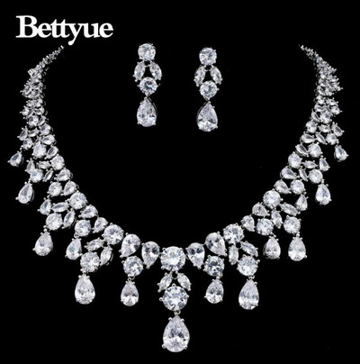 Bettyue Brand Charm Fashion Luxury AAA кубичен циркон Бяло злато Цвят Едро Европа и Америка Стил за жени Сватбени подаръци