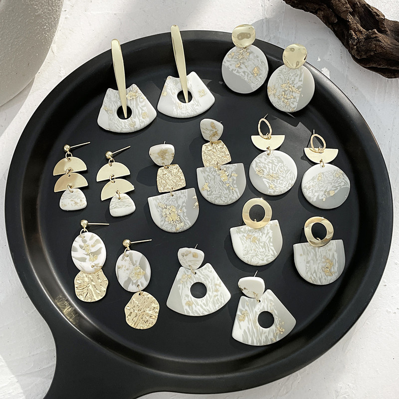AENSOA Ръчно изработени обеци от полимерна глина с текстура от бял мрамор за жени Златен цвят Метални геометрични глинени обеци с капки Бижута 2022