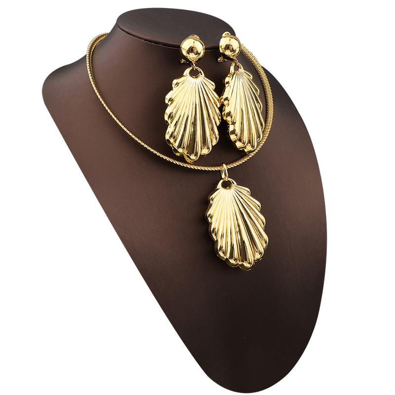 Dubajaus paauksuotų papuošalų rinkiniai moterims šukutės formos dideli pakabinami auskarai, aukštos kokybės variniai afrikietiški papuošalai, vestuvių vakarėlis