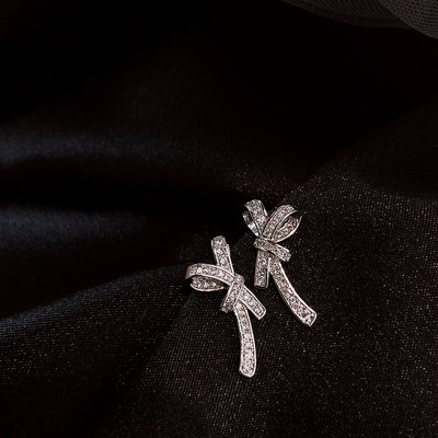 2020 нови обеци с панделка с инкрустиран циркон Корейски секси дамски бижута темперамент Парти Сватбени обеци Модни студентски обеци