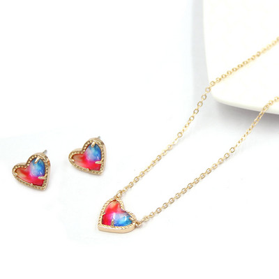 2022 г. Нов ярко розово сърце от смола Druzy Цветен скъпоценен камък Малка любов Геометрични обеци и колие Комплект бижута за жени
