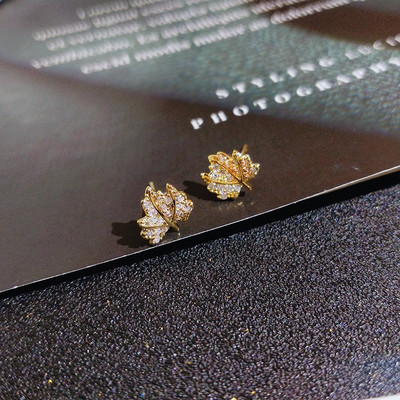 Kūrybiški raudono klevo lapo cirkonio auskarai moterims Mieli gyvūnai triušis katė kalnų krištolo auskarai mergaičių Kalėdų vakarėlio papuošalai