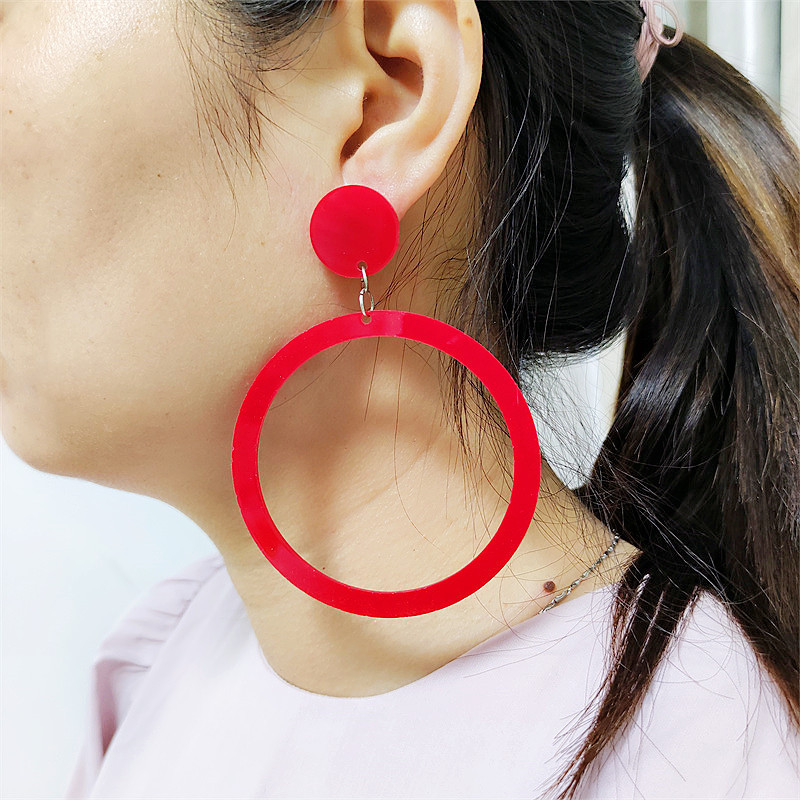 KUGUYS klasikiniai baltai raudoni juodi apvalūs auskarai moterims, akriliniai geometriniai madingi paprasti dideli papuošalų priedai