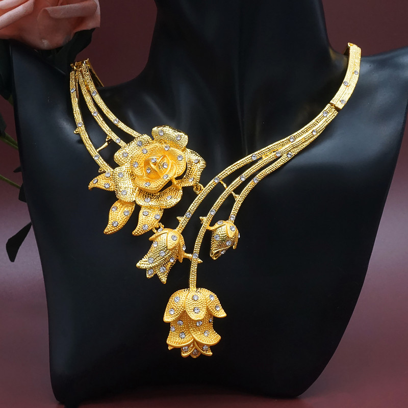 Colier cu design de flori de trandafir, brăţară, set de bijuterii de culoare aurie, pentru femei, cercei pentru nuntă, inel, bijuterii