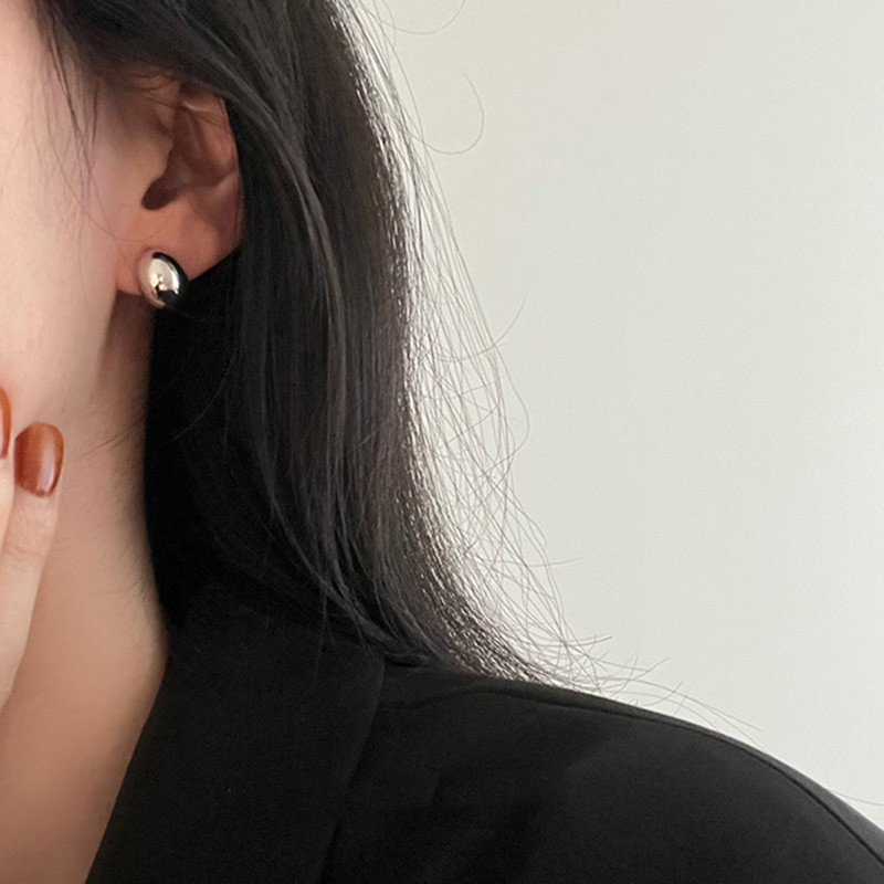 Minimalaus dizaino lygūs ovalūs metaliniai pupelių auskarai mieloms mergaitėms 2022 m. Nauji madingi papuošalai vakarėliui paprasti aksesuarai moterims