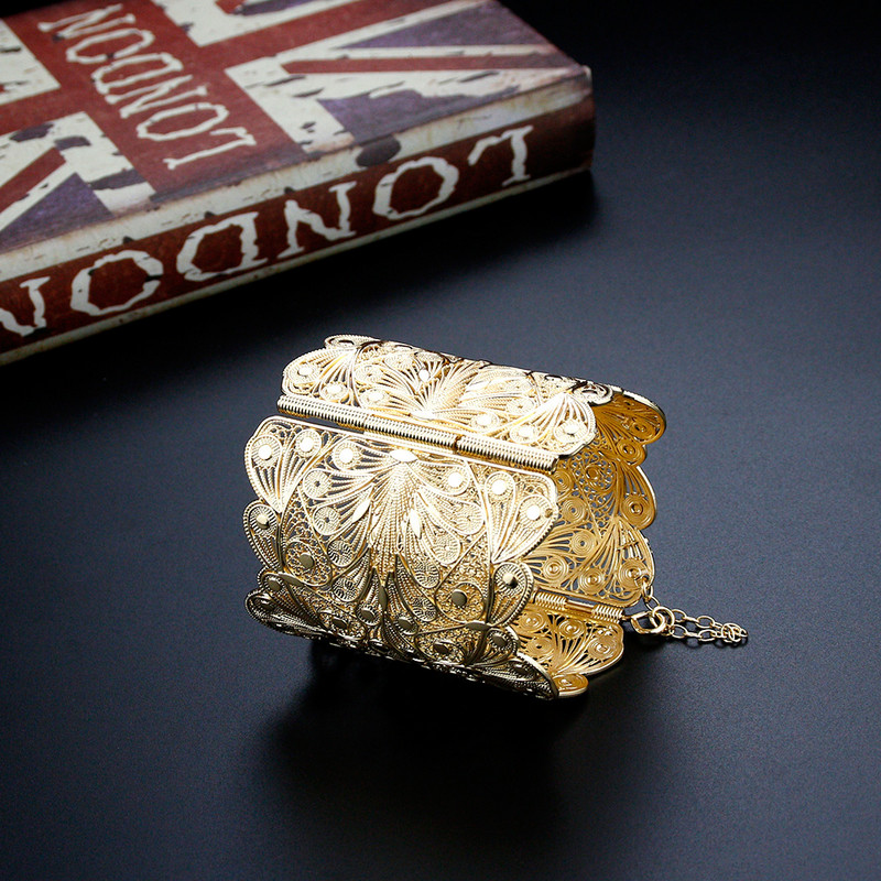 Sunspicems Aukso spalva Alžyras Moterų nuotakos vestuvių papuošalų rinkiniai Apyrankės karoliai Galvos grandinėlė Tradicinis Afrikos festivalis Bijoux