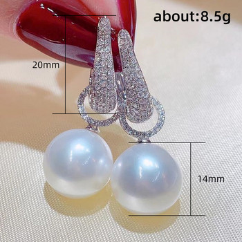 Huitan луксозни модни обеци с имитация на перли с кубичен цирконий за жени Висококачествени дамски обеци с темперамент на сребърен цвят