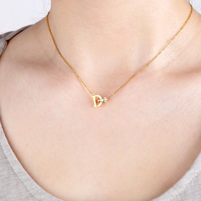 Klasikiniai nerūdijančio plieno karoliai moterims Dizainerių papuošalai Prabangūs karoliai Moteriški karoliai + auskarai T006