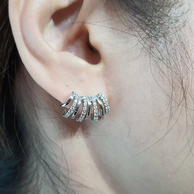 Huitan Chic Stud Auskarai Moterų Vestuvių Vakarėlis Prabangus Sidabrinės Spalvos Auskarai Subtilus auskarų vėrimas Madingi Papuošalai Drop Ship