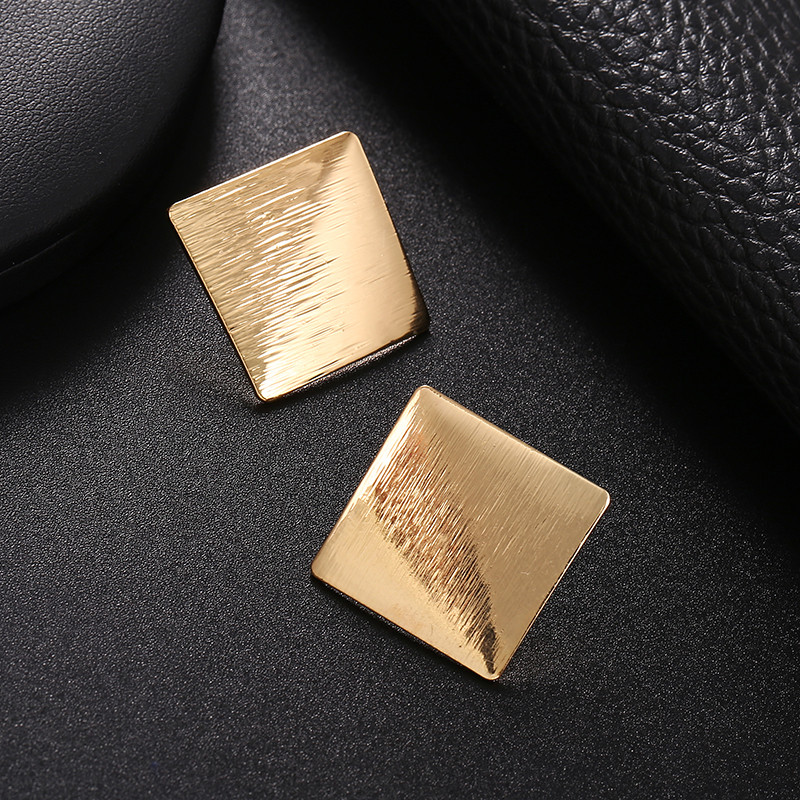 Velike vintage metalne naušnice bez probušenih ušiju za žene Šarm zlatne boje Izrazite naušnice Nakit