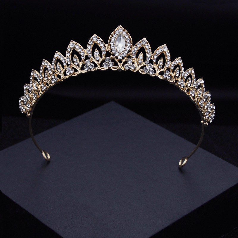 Gyönyörű jelmez Tiaras menyasszonyi készletek menyasszonyi ékszer készletek divatos korona fülbevaló nyaklánc nőknek esküvői ruha ékszer szett