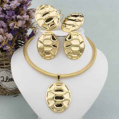 Prabangus moteriškų papuošalų rinkinys Aukso spalvos karoliai didelis apskritimas auskarai apyrankės žiedas madingoms moterims Dubajaus Afrikos vakarėlio papuošalai