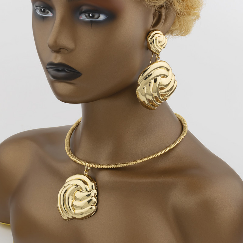 Prabangus moteriškų papuošalų rinkinys Aukso spalvos karoliai didelis apskritimas auskarai apyrankės žiedas madingoms moterims Dubajaus Afrikos vakarėlio papuošalai