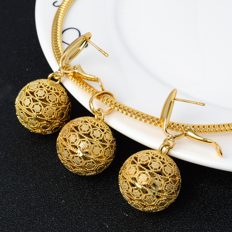 Sunny papuošalų rinkiniai tuščiaviduriai rutuliukai aukso spalvos auskarai pakabinami karoliai moterims Naujas dizainas vestuvių vakarėliui Dovana klasikinė