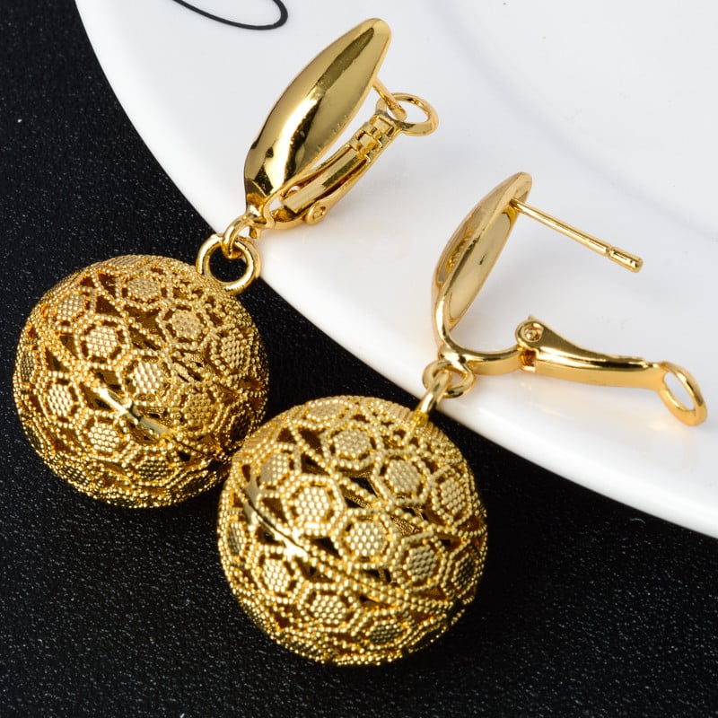 Sunny papuošalų rinkiniai tuščiaviduriai rutuliukai aukso spalvos auskarai pakabinami karoliai moterims Naujas dizainas vestuvių vakarėliui Dovana klasikinė