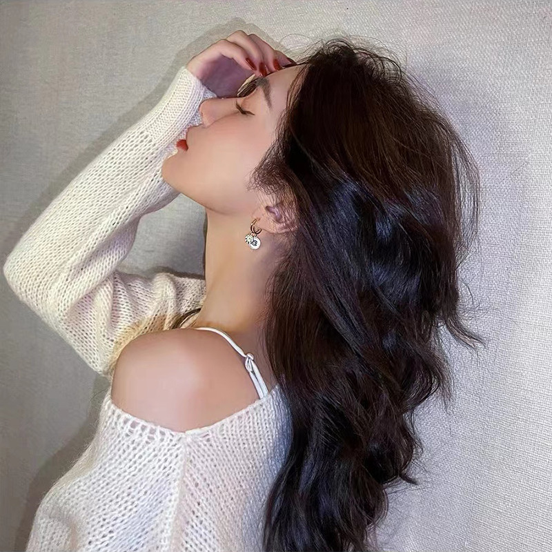 LATS 2022 Prabangus Aukso spalvos Klasikinis Apvalus Korpuso Gėlė Dorp Auskarai Moteriški Vestuvių Vakarėlis Elegantiški auskarai Papuošalai Priedai