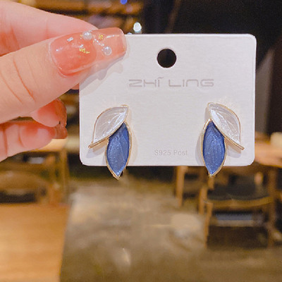 LATS Nauji Korėjos Atvykimo Metalo Madingi Švieži Mieli Saldi pilki Lapeliai Auskarai Moterims Madingi Papuošalai