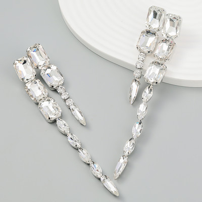 Nauji putojantys Kalnų krištoliniai kabantys auskarai moterims Vakarienės vakarėliui Vestuvių aksesuarai Mados pareiškimai Auskarai Papuošalai