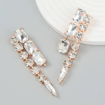 Nauji putojantys Kalnų krištoliniai kabantys auskarai moterims Vakarienės vakarėliui Vestuvių aksesuarai Mados pareiškimai Auskarai Papuošalai